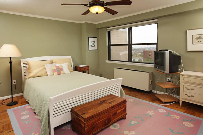 Photo - 6 Whittier Pl Unit 9E