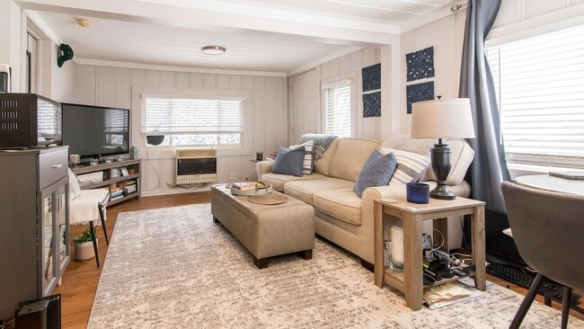 Photo - 11291 E Shore Dr