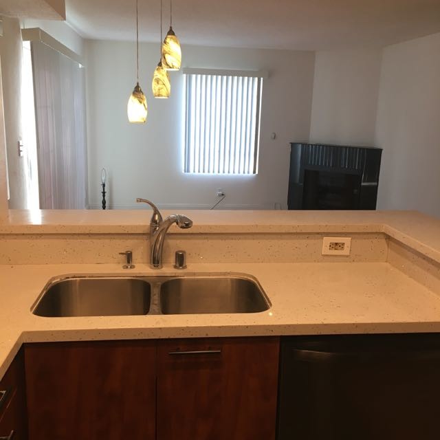 Photo - 7327 Willoughby Ave