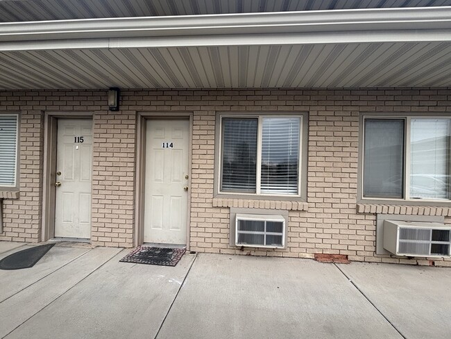 Photo - 1675 S State St