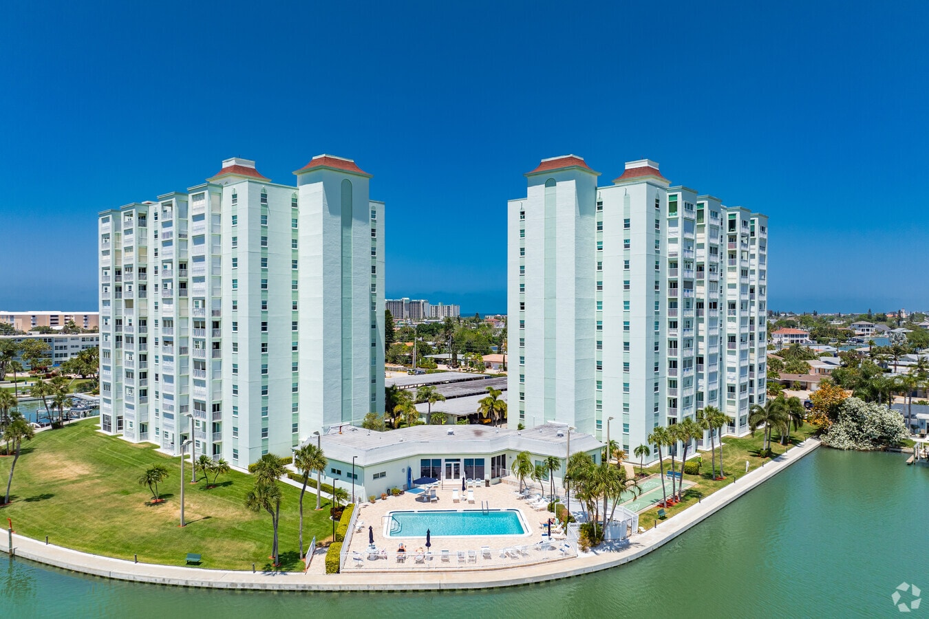 400-420 64th Ave St Pete Beach, Florida - Three Palms Pointe