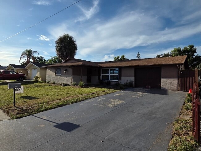 Photo - 7144 Stone Rd