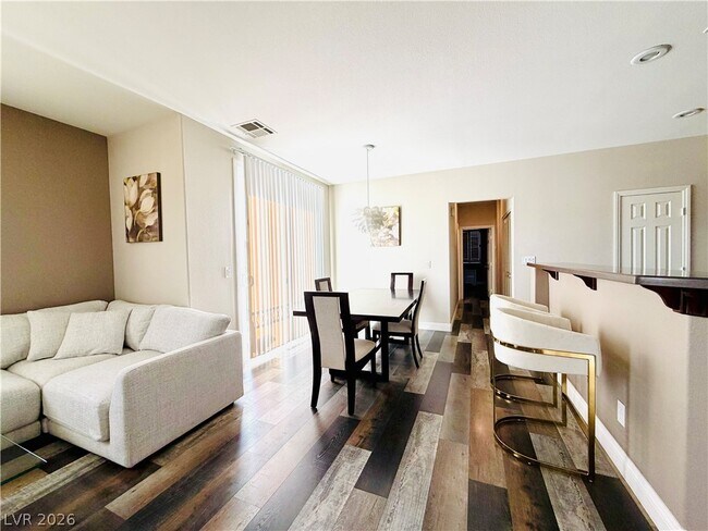 Photo - 6255 W Arby Ave Unidad 187