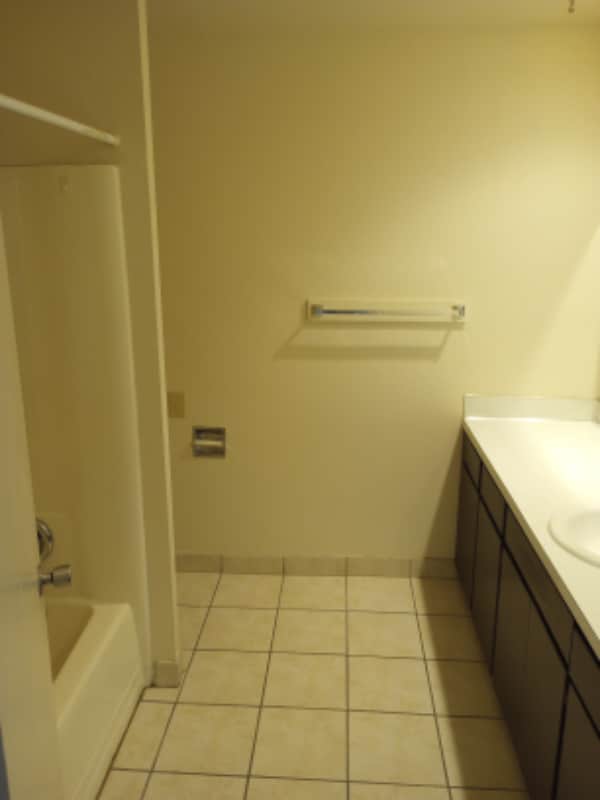 Photo - 703 N Tweedt St