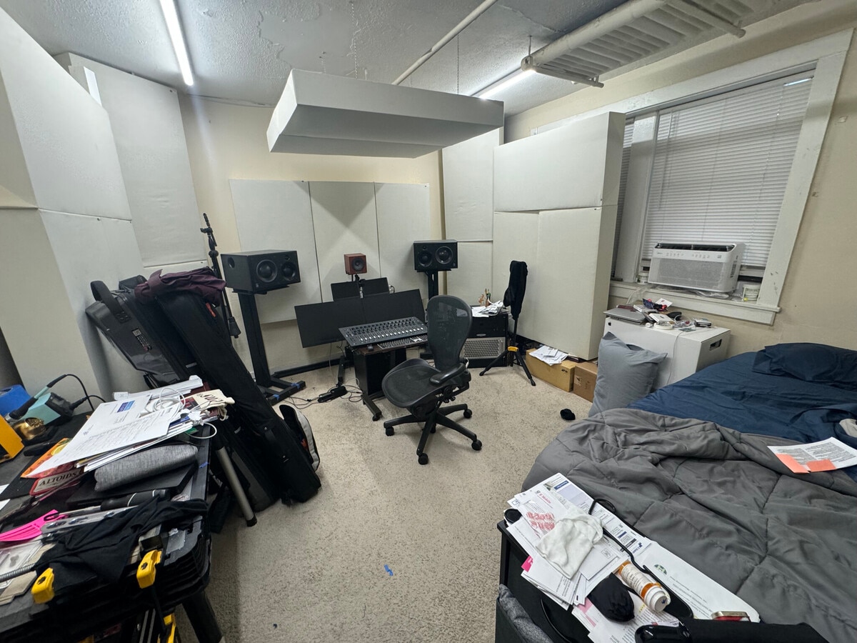 Photo - 19 Peterborough St Unit A