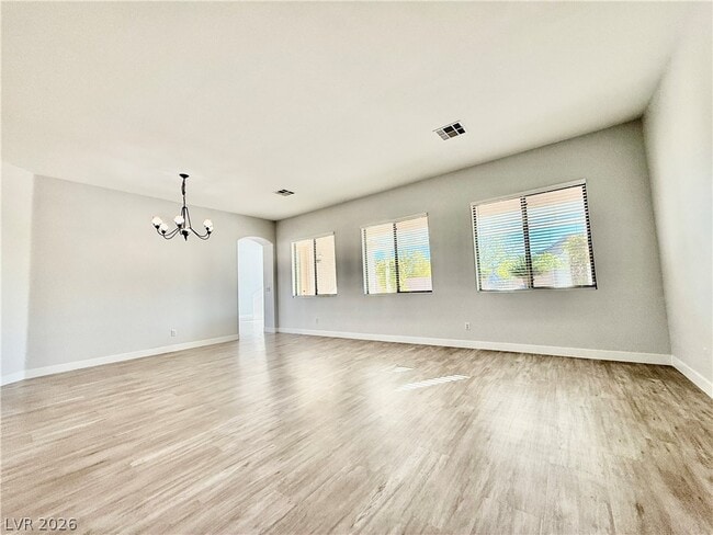 Photo - 2864 Jamie Rose St