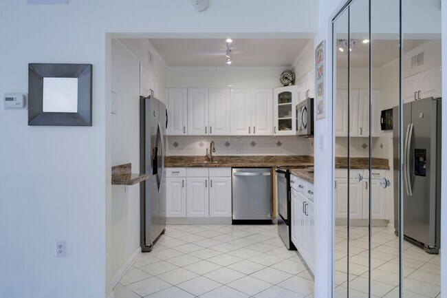 Photo - 170 N Ocean Blvd