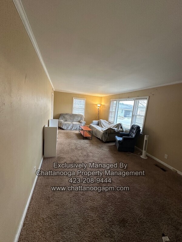 Photo - 1003 Floyd Dr