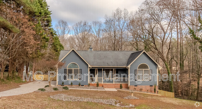 Building Photo - 207 Colonial Dr Rental