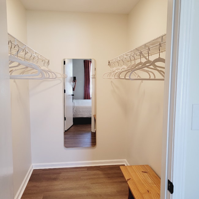 Photo - 253 White Oak Rd Unit F