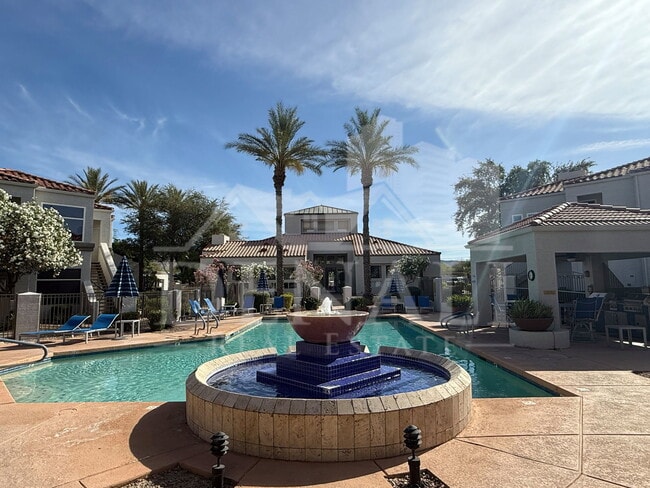 Building Photo - 11375 E Sahuaro Dr Unit Apt 2043