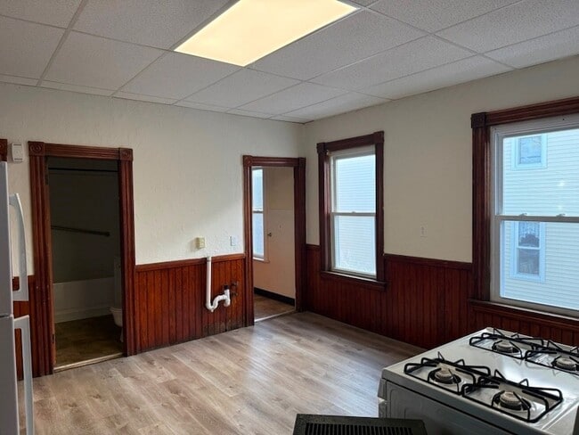 Photo - 71 Esther St Unit 2