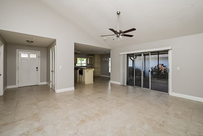 Photo - 5944 Birchwood Dr