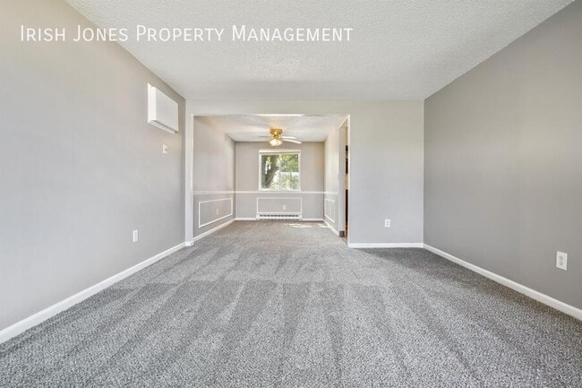 Photo - 5700 Glendale Dr Unidad Apt. 1