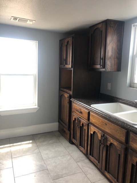 Photo - 405 N Adams St