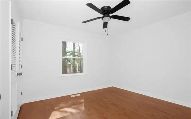 Photo - 2710 Fordham Dr