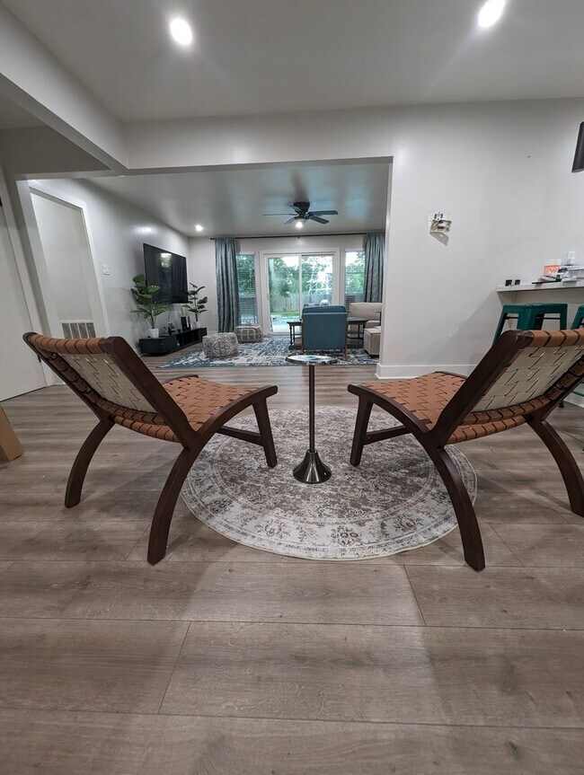 Photo - 4 Bed 2 Bath
