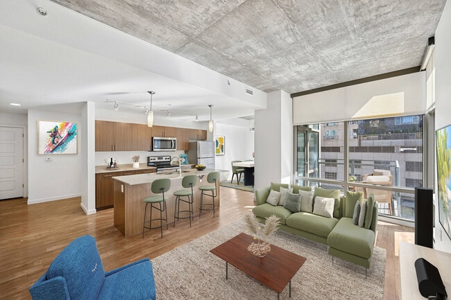 Photo - Cadence Union Station