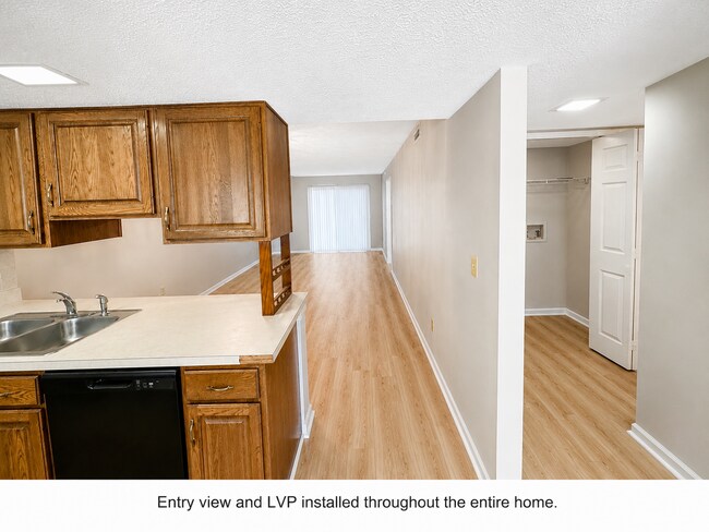 Photo - End Unit 2BR/2BA One-Level Condo with Screened Porch in Powder Springs