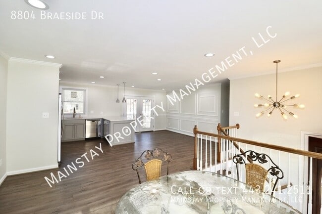 Photo - 8804 Braeside Dr