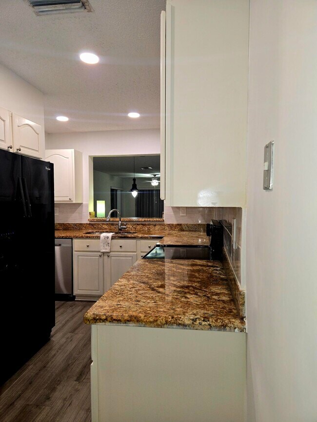 Photo - 5890 Sugar Palm Ct Unit F