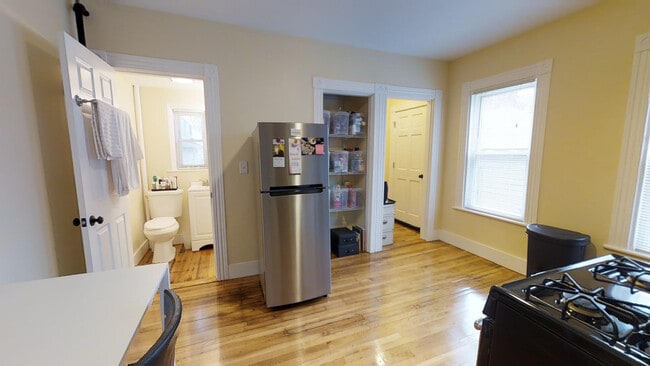 Photo - 5 Blake St Unit 1