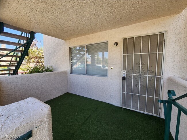 1412 Oak Rock Dr Unit 102