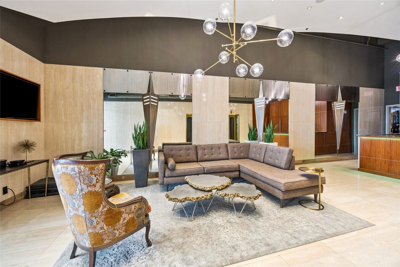 Photo - 917 Main St Unidad 1005