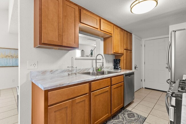 Building Photo - 1105 Wales Dr Rental