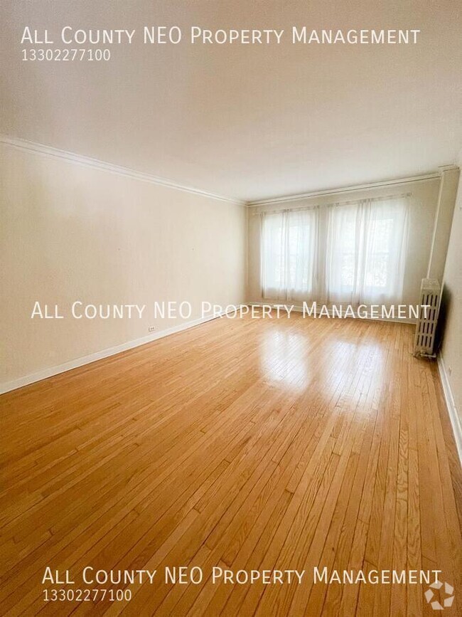 Building Photo - 2330 Euclid Heights Blvd Unit APT 105