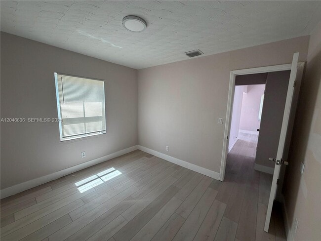 2214 N 25th Ave Unit 2216#1
