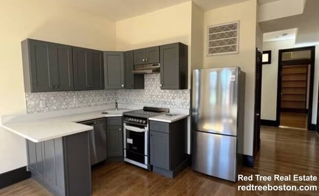 Photo - 30 Gloucester St