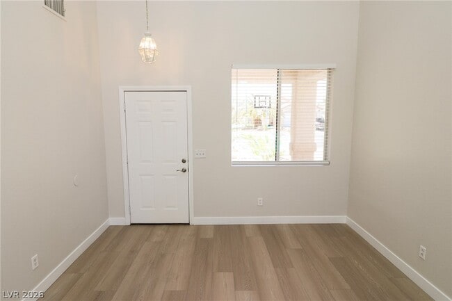 Photo - 9450 Spellman Ct