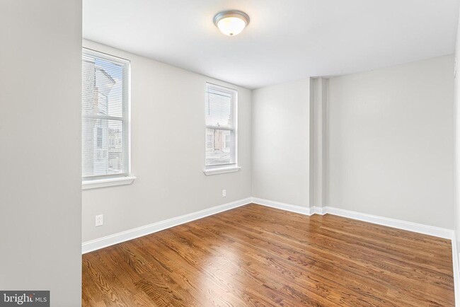 Photo - 518 S 56th St