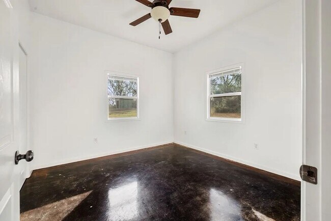 Photo - 216- 230 COUNTY ROAD 122 Unidad 216