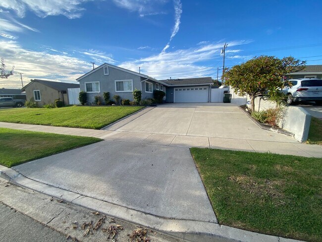 Photo - Updated 3 Bedroom Cypress House w/ 2 Car G...