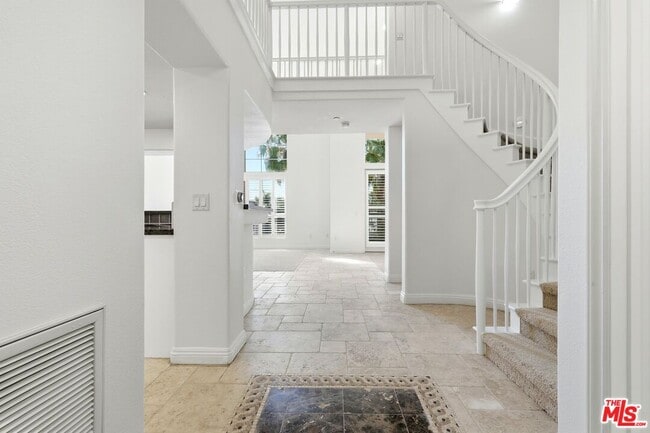 Photo - 5831 Seawalk Dr Unidad 240