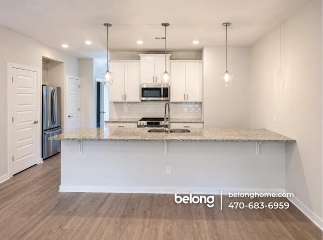 Photo - 300 Dempsey Dr