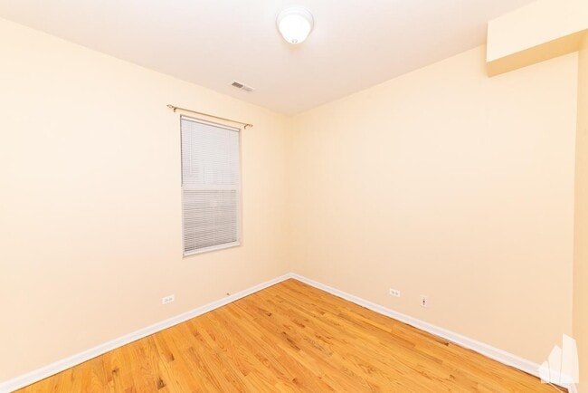 Photo - 2 bedroom in Chicago IL 60622 Unit 1