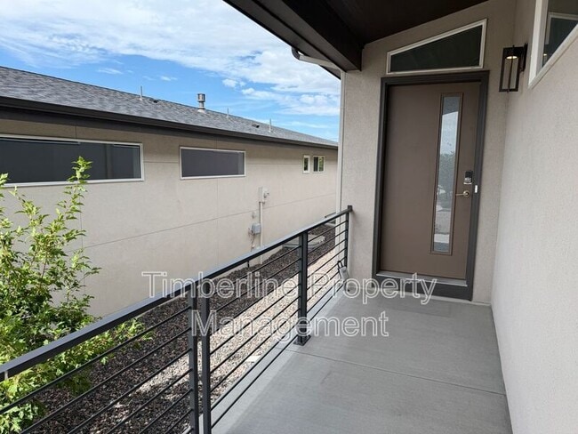 3830 Bierstadt Lake Ct