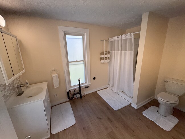 Photo - 276 Orange St