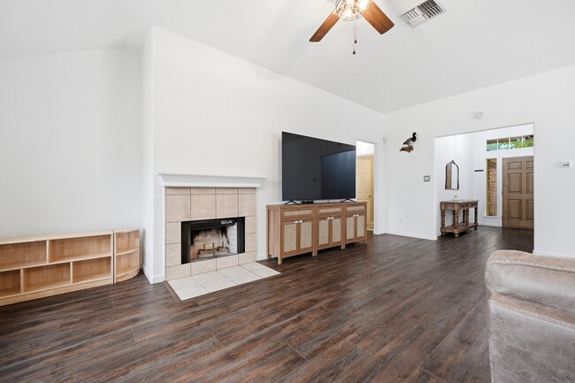 Photo - 7218 Gingerberry Dr