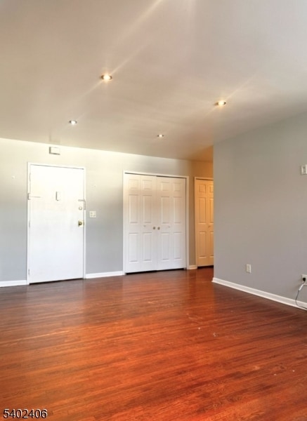 Photo - 2428 St Georges Ave Unit B6