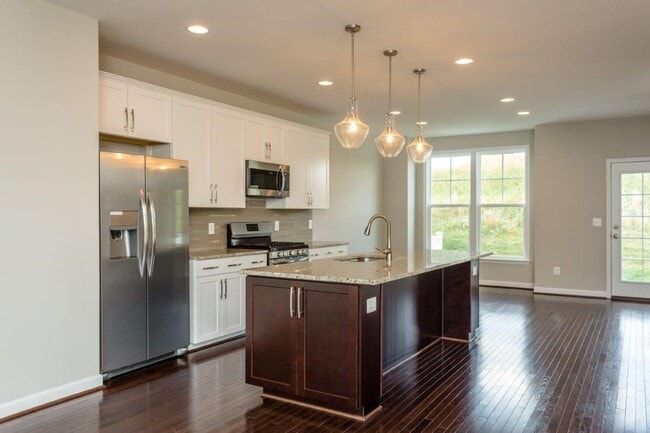 Photo - Luxury Home in Preston Lake