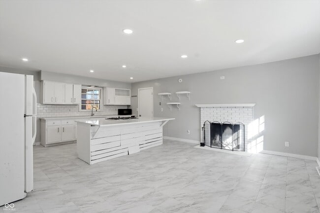 Photo - 3329 Melbourne Cir