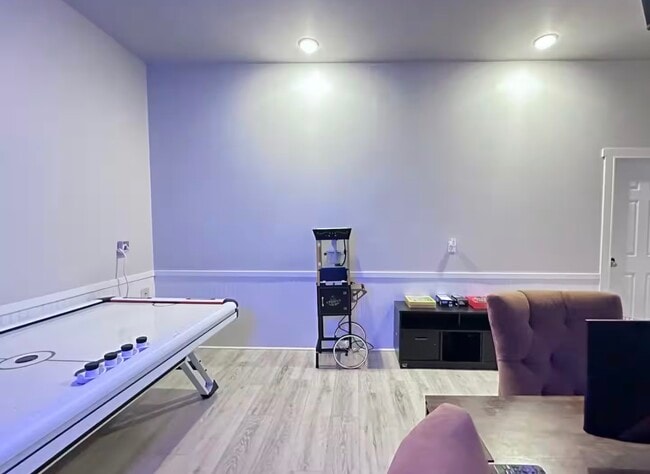 Photo - 16496 Pine Creek Dr