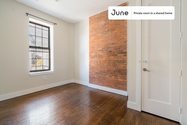 Photo - Room in Shared 4 bed/2 bath home Unit D