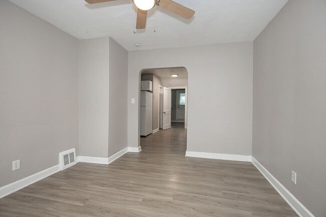 Photo - 4011 Dawnshire Ave Unit UP