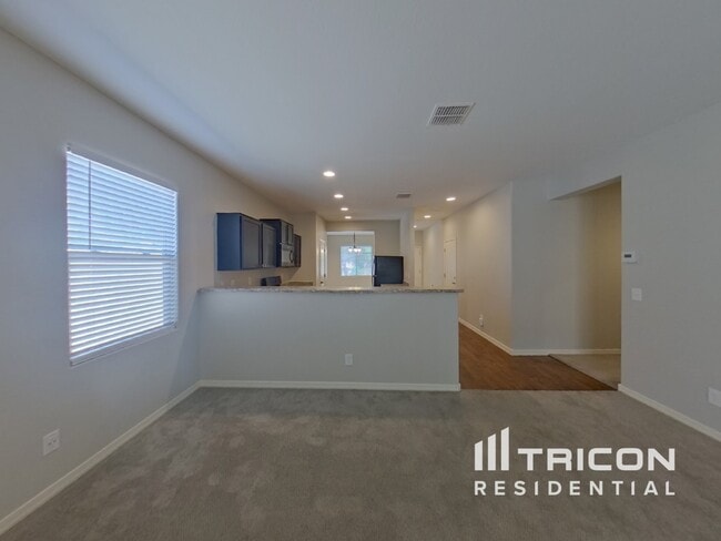 Photo - 19550 N Salerno Cir