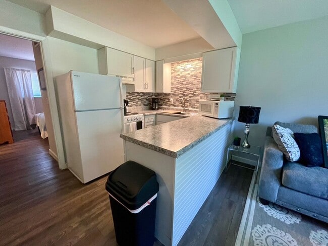 Western Hills Apartments